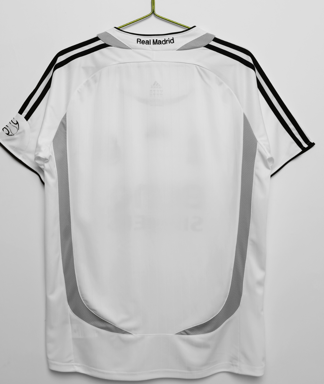 Real Madrid 06/07 Retro jersey