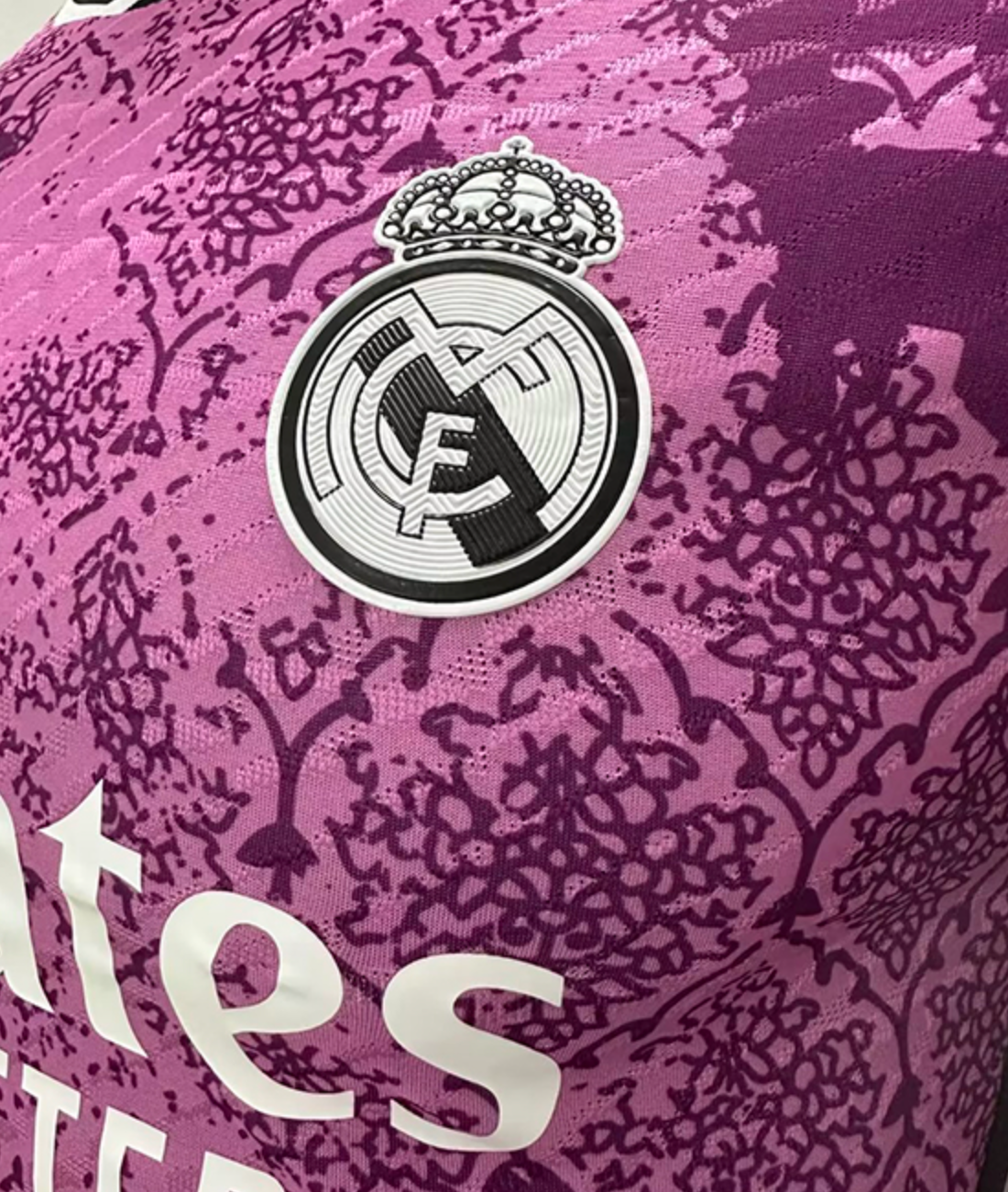 Real Madrid 23/24 Classic Jersey