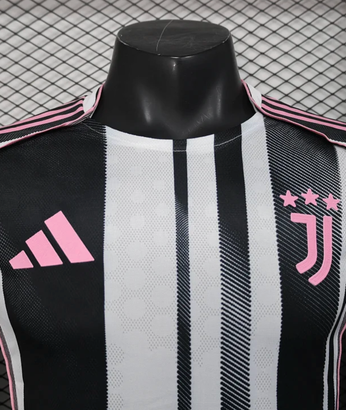 Juventus 2025-26 Home Jersey | Classic Bianconeri Retro Style