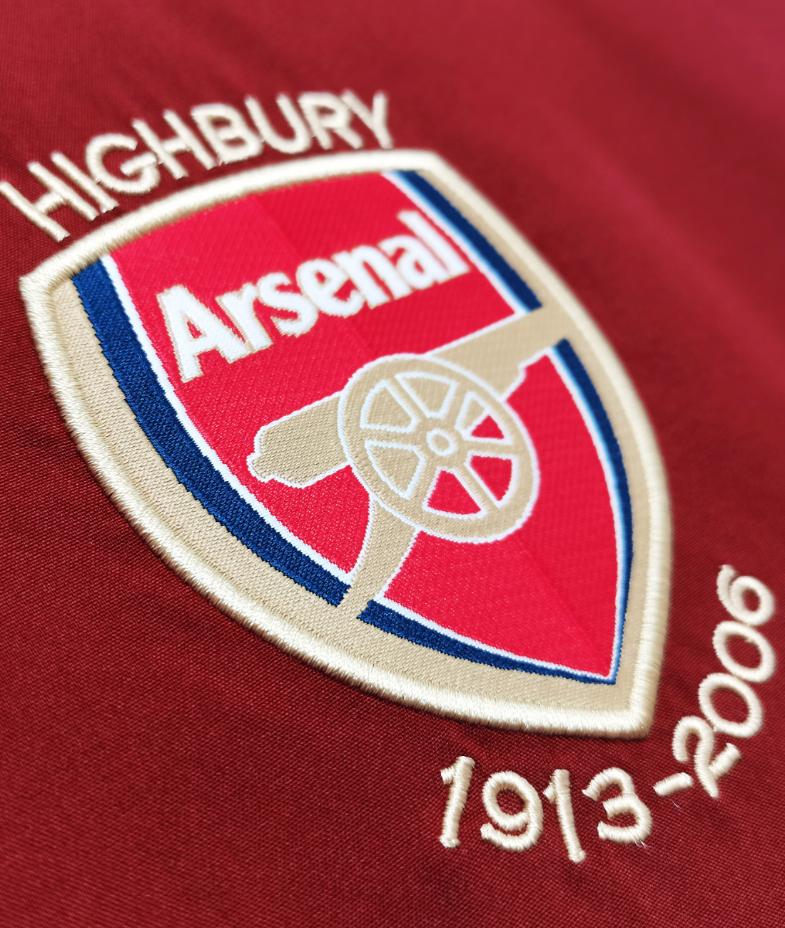 Arsenal Retro 2005/2006 Jersey