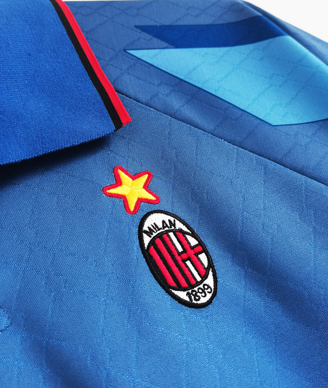 AC Milan Retro 1995/1996 Jersey