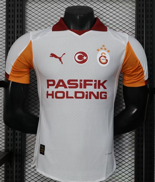 Galatasaray 25/26 Away Kit – Classic White Look Inspired by Champions