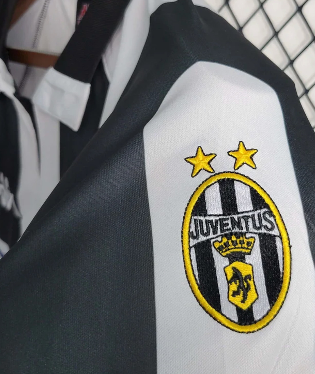 Juventus 1997-98 Home Retro Jersey | Classic 90s Bianconeri