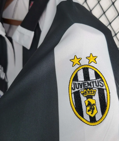 Juventus 1997-98 Home Retro Jersey | Classic 90s Bianconeri