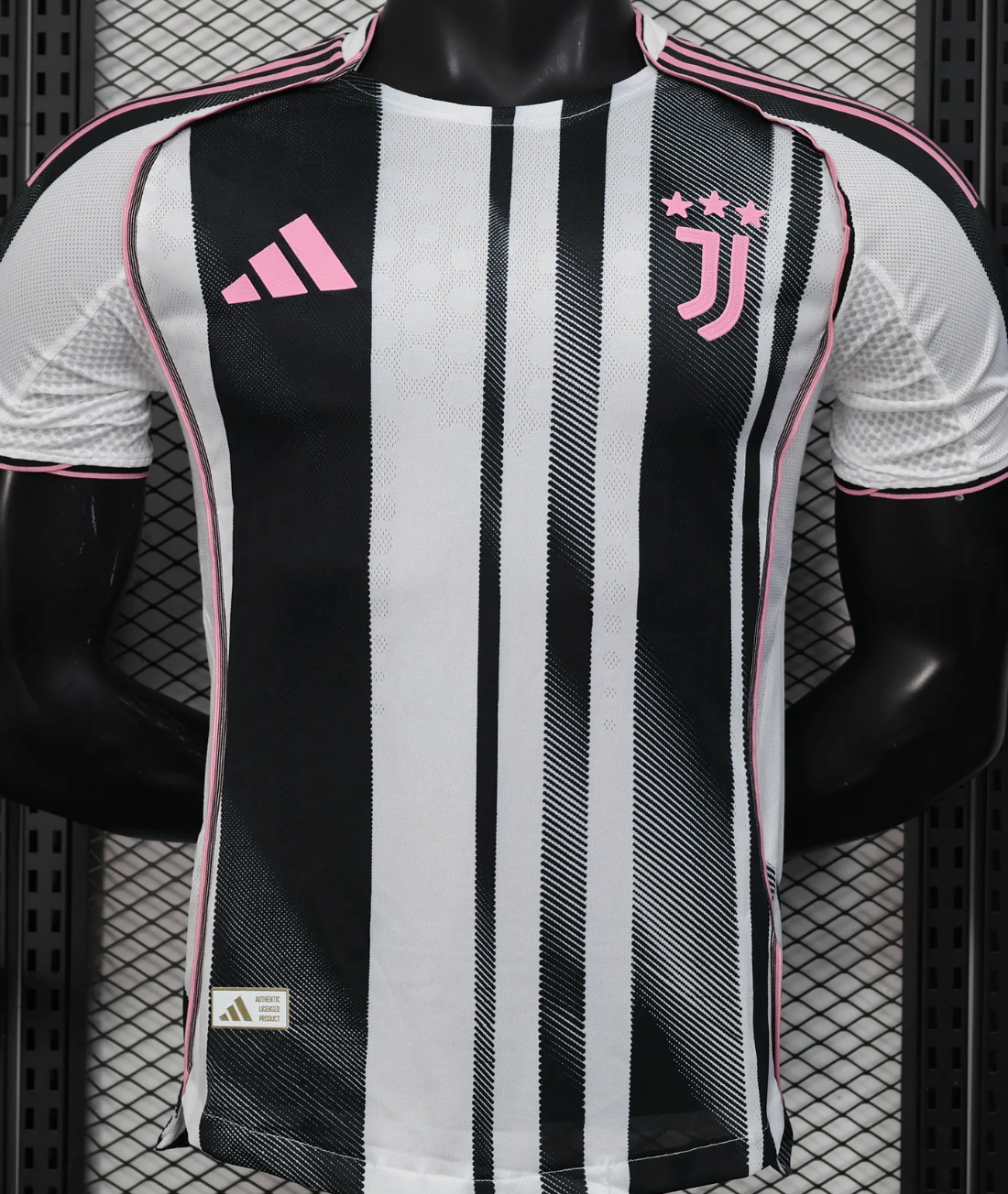 Juventus 2025-26 Home Jersey | Classic Bianconeri Retro Style