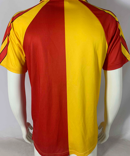 Galatasaray 1998/1999 Home Jersey – Retro Classic Football Shirt | Pre-UEFA Cup Champions Era