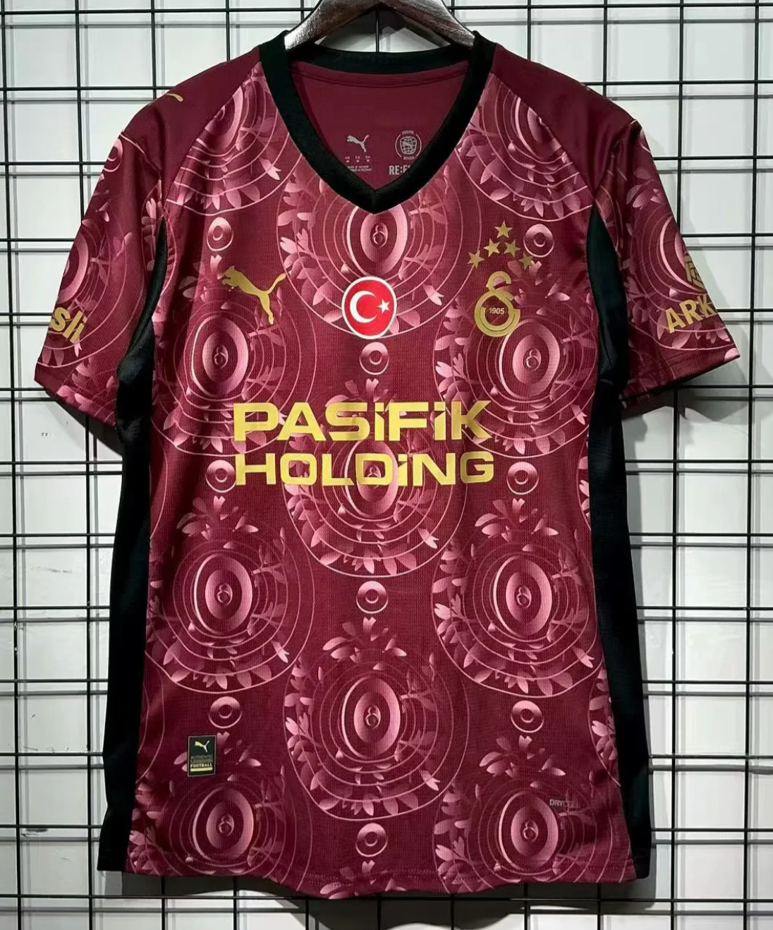 Galatasaray 2025/26 Third Jersey